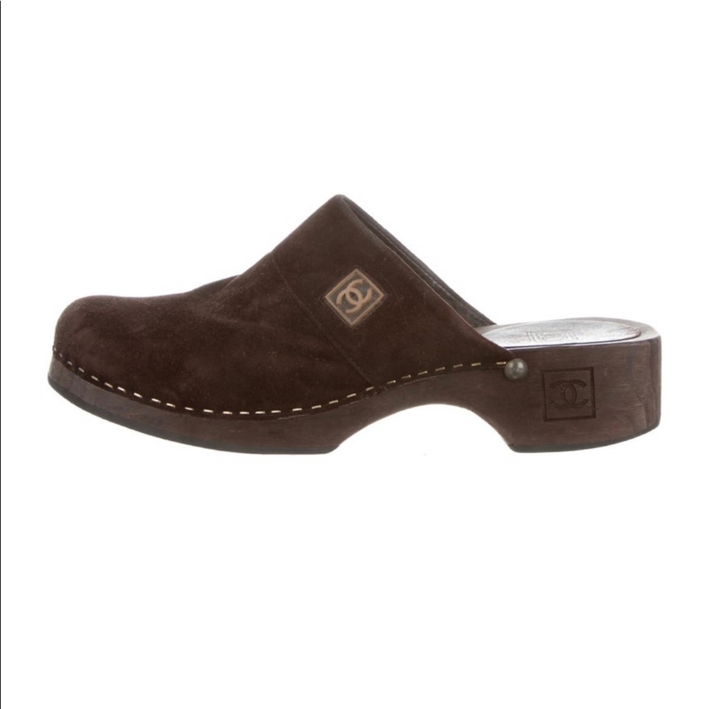 Chanel suede and wood clogs size 38